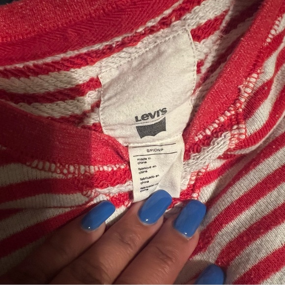 Levi Sweaters size S blue and red. 20$ each - Picture 4 of 6